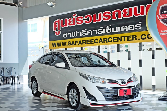 TOYOTA YARIS ATIV [ 1.2 ] E AT ปี 2017 จด2018