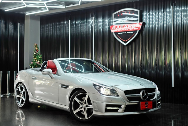 Mercedes-Benz SLK200 [ 1.8 ] AMG BlueEFFICIENCY Sports Convertible AT ปี 2011 จด 2013
