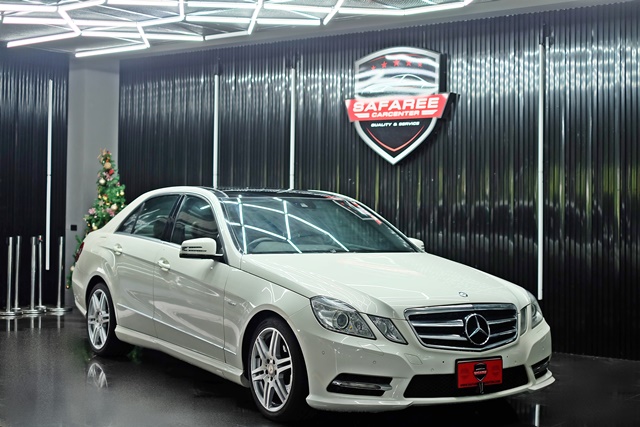 Mercedes-Benz E200 CGI [ 1.8 ] AMG Blue Efficiency AT ปี 2011 จด2012