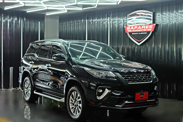 TOYOTA FORTUNER [ 2.4 ] V AT ปี 2019 จด2020