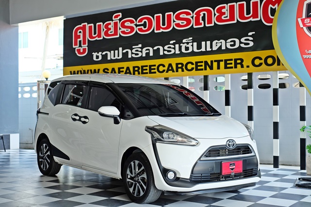 TOYOTA SIENTA [ 1.5 ] V AT ปี 2017 จด2018