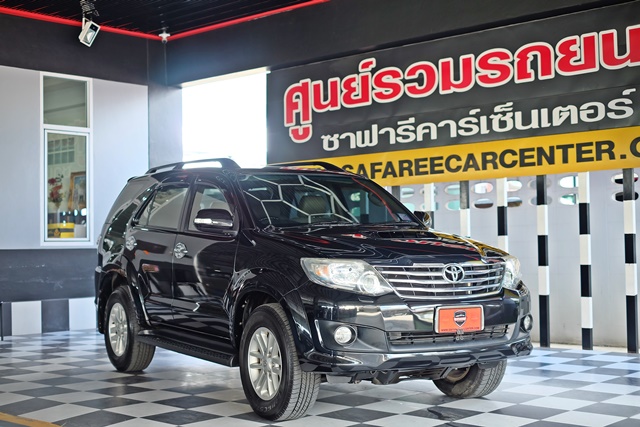 TOYOTA FORTUNER [ 3.0 ] V 4WD AT ปี 2012
