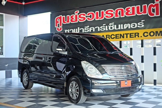 HYUNDAI H-1 [ 2.5 ] Deluxe AT ปี 2011