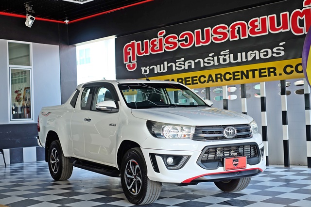 TOYOTA HILUX REVO [ 2.4 E ] Smart CAB Prerunner TRD Sportivo AT ปี 2017