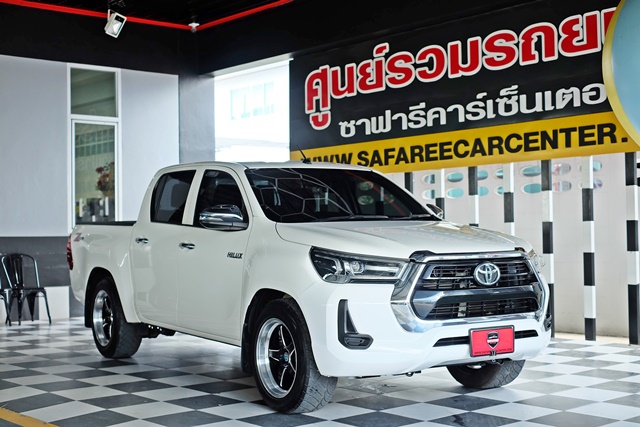 TOYOTA HILUX REVO [ 2.4 MID ] ZEDITION 4DR AT ปี 2021 จด2022
